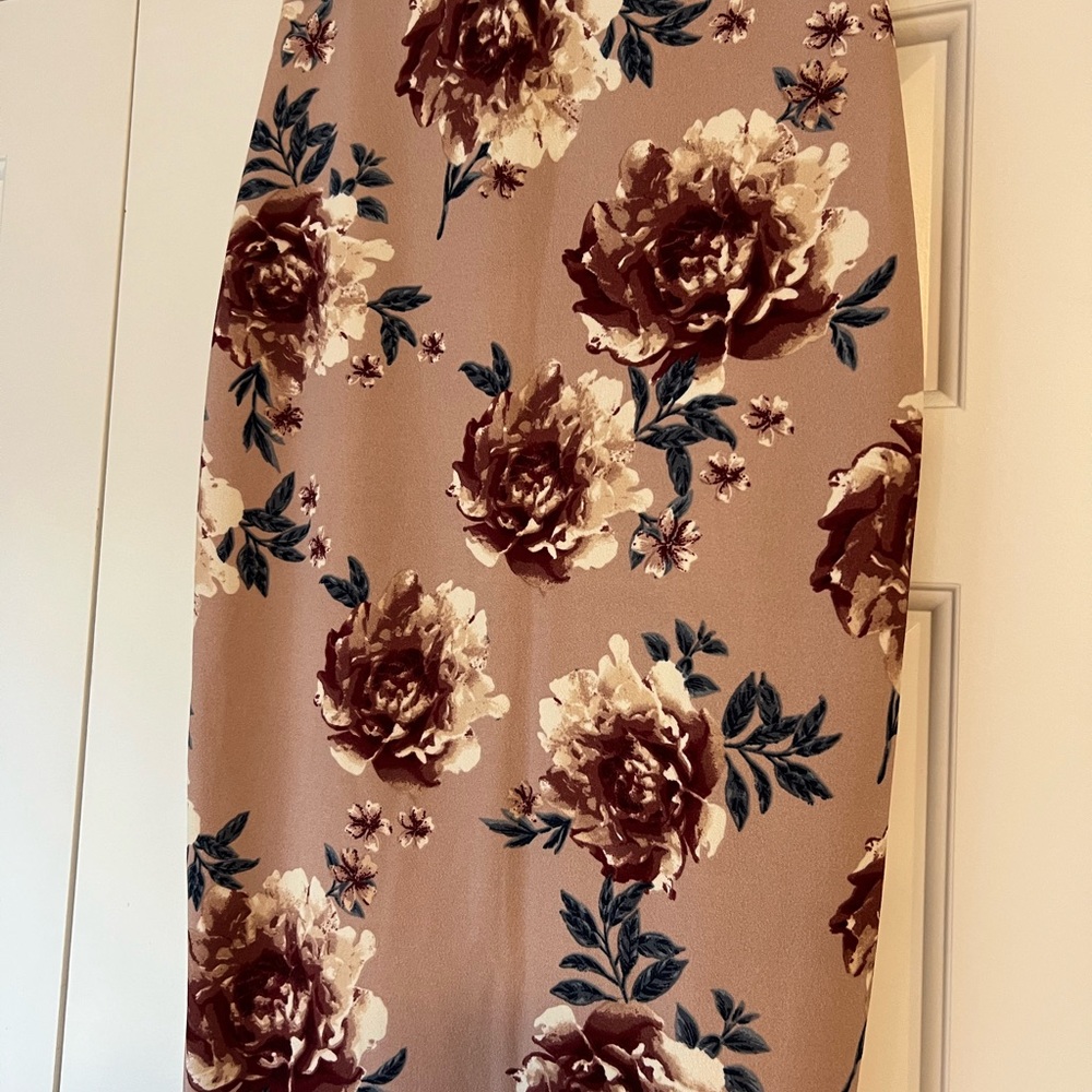 Floral Print Women's Pencil Skirt - Picture 2 of 7
